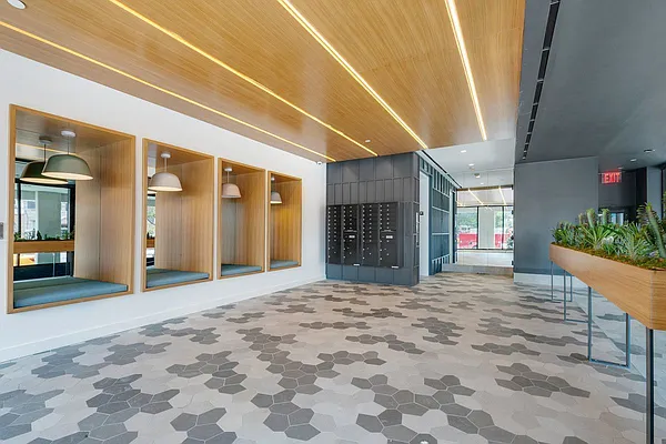 Rented by EXR | media 56