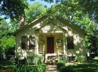 10 Hillcrest Pl, Saint Louis, MO