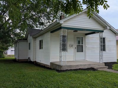407 E South St, Bluffton, IN, 46714