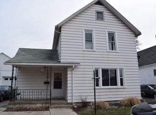 315 College St, Elgin, IL 60120