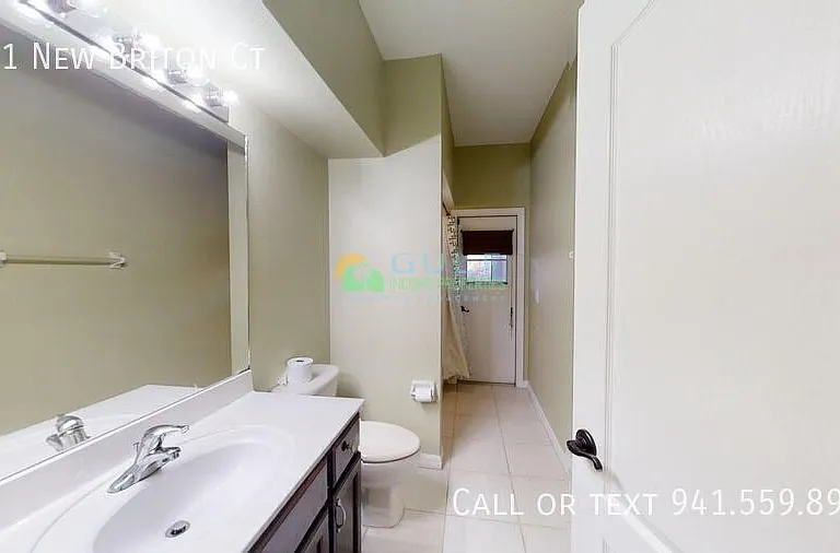 141 New Briton Ct — Photo 28
