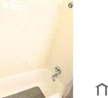 2726 Bayard St #B — Photo 10