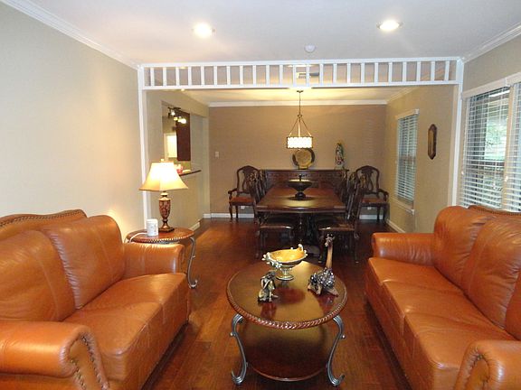 2nd image of 126 Five Oaks