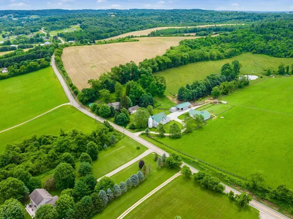 10640 Flint Ridge Rd SE, Newark, OH 43056