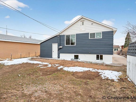 2nd image of 2008 E 17th St