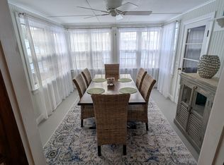 867 Washington Ave, Rochester, NY 14617