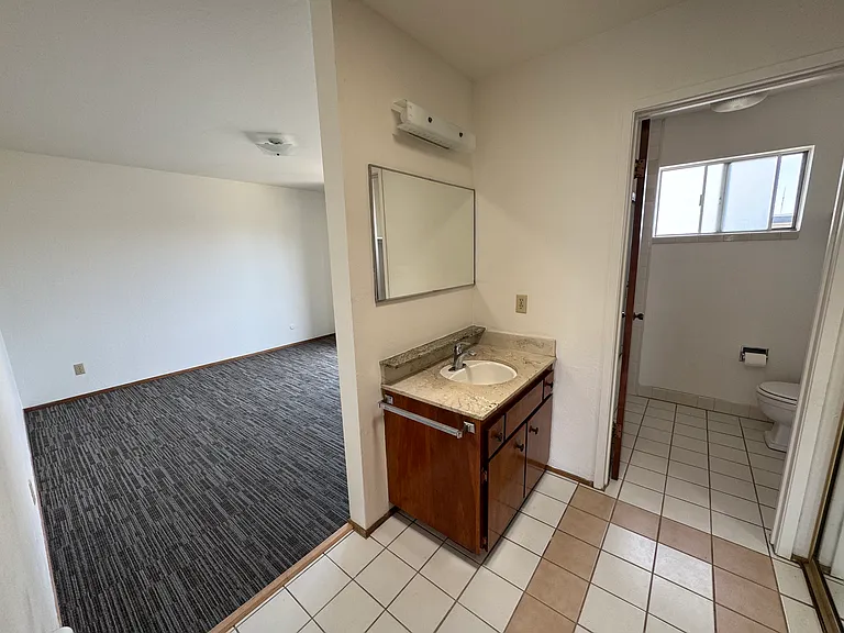 2220 Lincoln Ave #L — Photo 8
