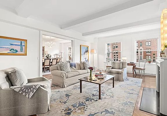 3rd image of 940 Park Ave #11