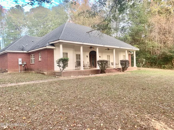304 Whitetail Ct, Florence, MS 39073