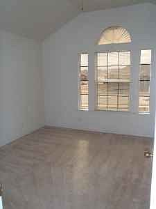 4th image of 3907 Mustang Dr