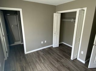 1716 Dyke Ave #B, Grand Forks, ND 58203
