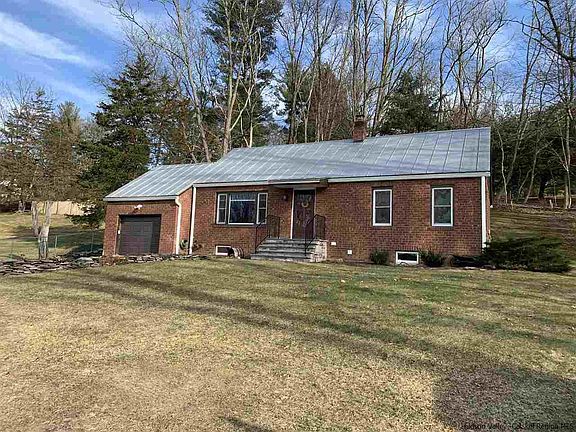 2nd image of 592 Hurley Avenue