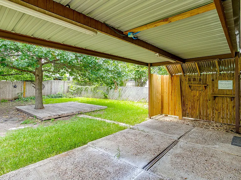 816 E Mustang St — Photo 33