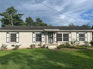 6661 Beacon Ln, Nashville, TN 37209