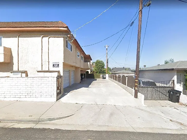 25223 Western Ave — Photo 30