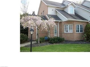 3462 Briar Ridge Ct #A, Westlake, OH 44145