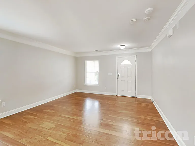 4355 Stone Mountain Dr — Photo 17
