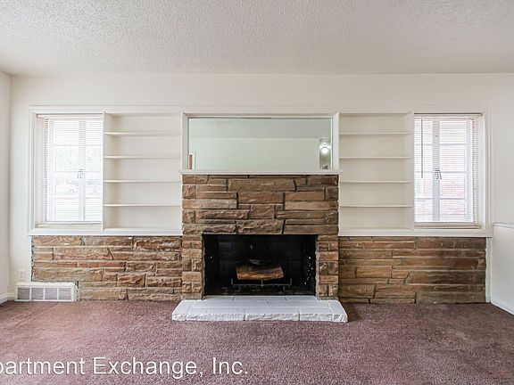 4th image of 3932 Canterbury Dr