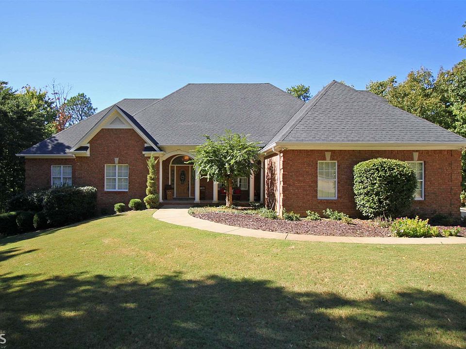 2nd image of 86 Country Rd
