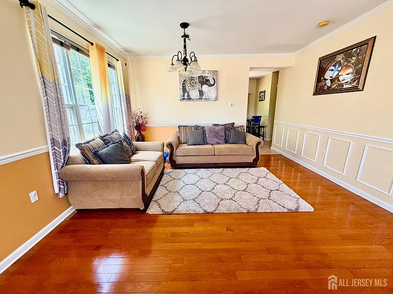 247 Morning Glory Dr — Photo 5