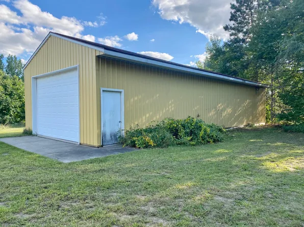 22708 Featherstone Rd, Sturgis, MI 49091
