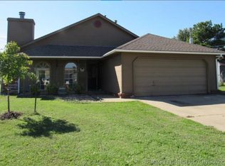 712 S Hominy Pl, Skiatook, OK 74070