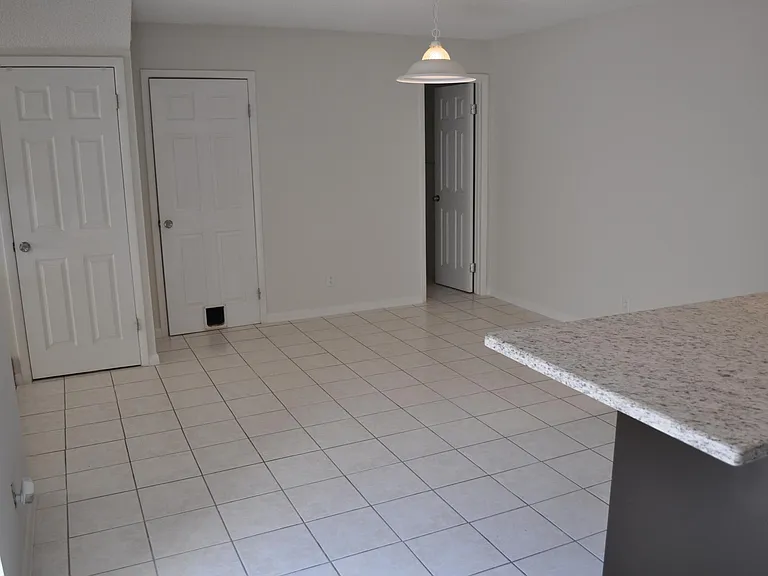 2141 SW 90th Ave #C-11 — Photo 6