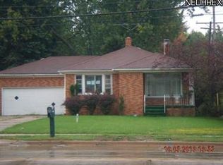 23334 Emery Rd, Warrensville Heights, OH 44128