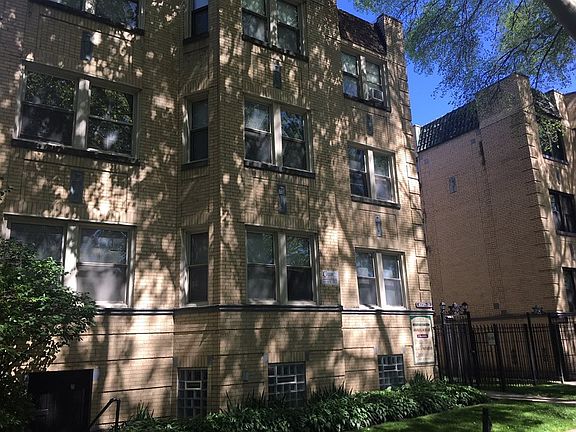 4th image of 6229 N Artesian Ave #13170255