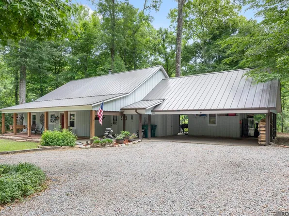 7000 Barrow Creek Dr, Saint Francisville, LA 70775