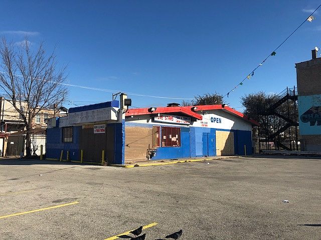 2nd image of 3620 W Arthington St