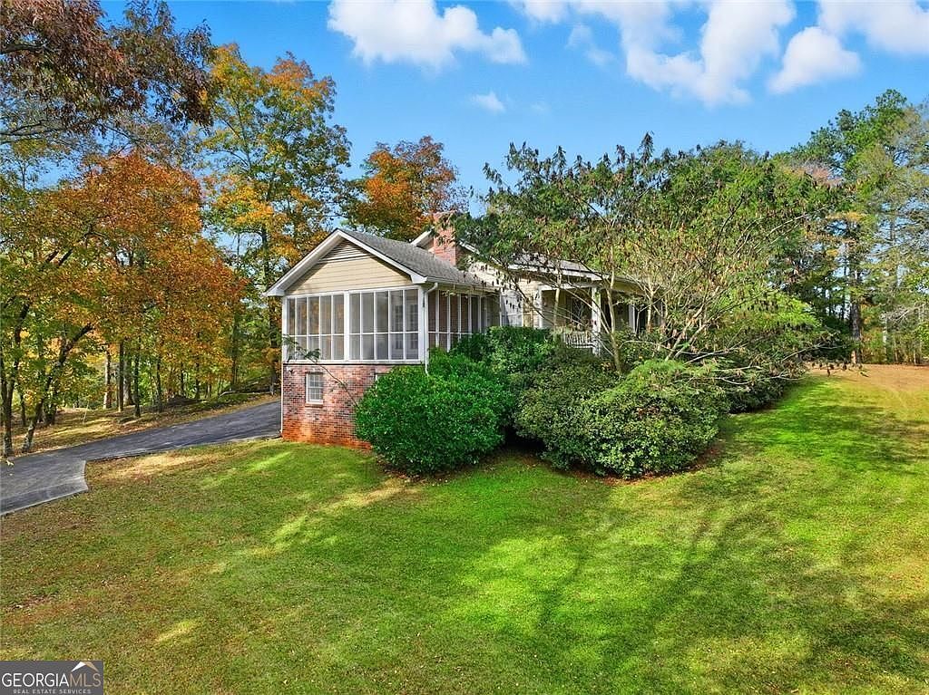 5833 Little Mountain Dr