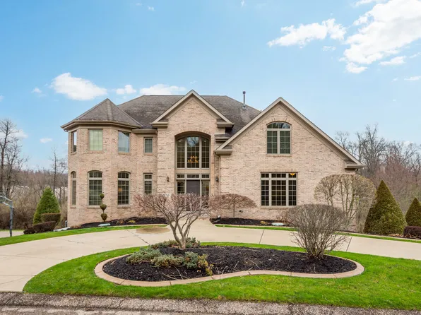 7031 Pinehurst Dr, Presto, PA 15142
