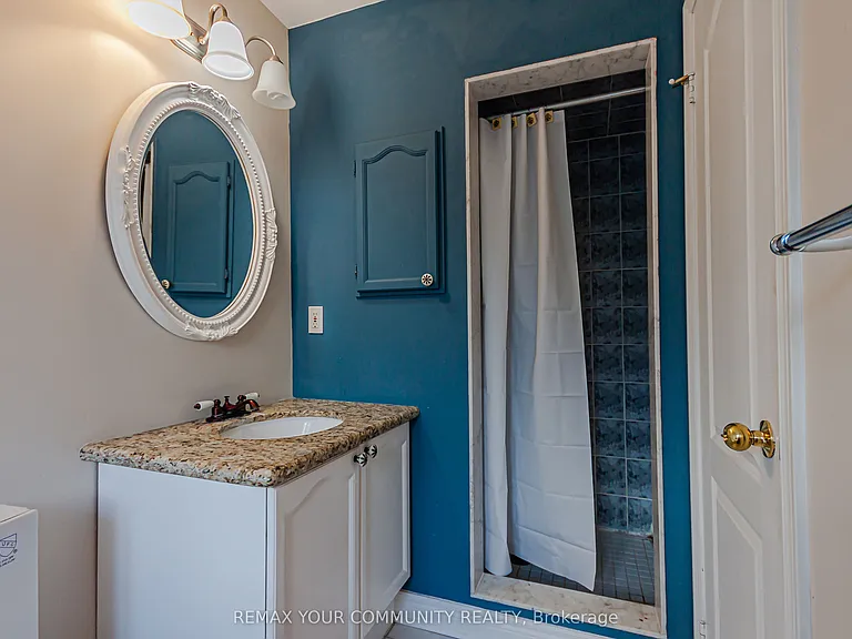 117 Littleside St — Photo 23