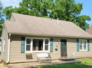 302 Walnut St, Valley Falls, KS 66088