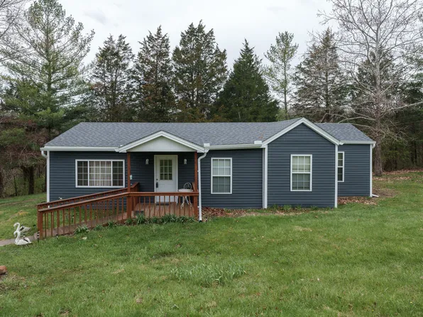 805 Mann Rd, Crittenden, KY 41030