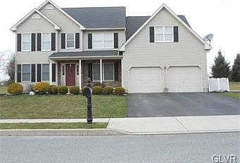 1st image of 108 Fern Ct