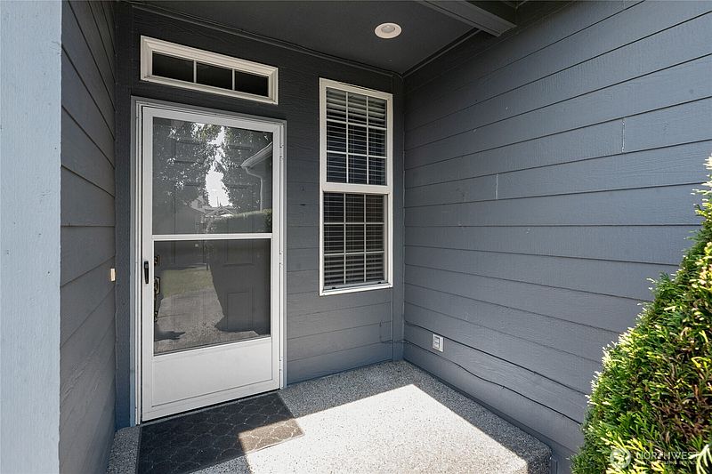 5th image of 3715 110th Avenue Ct E