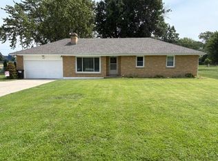 611 NW Ward Rd, Lees Summit, MO 64063