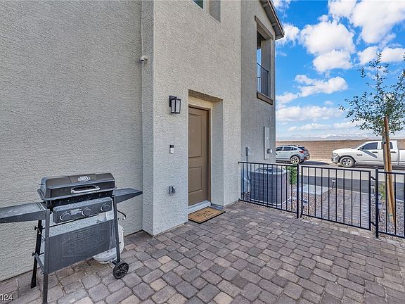 4th image of 6928 Calico Horizon St #0