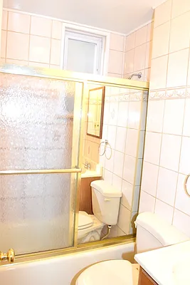 Rented by Proton Management LLC | media 4