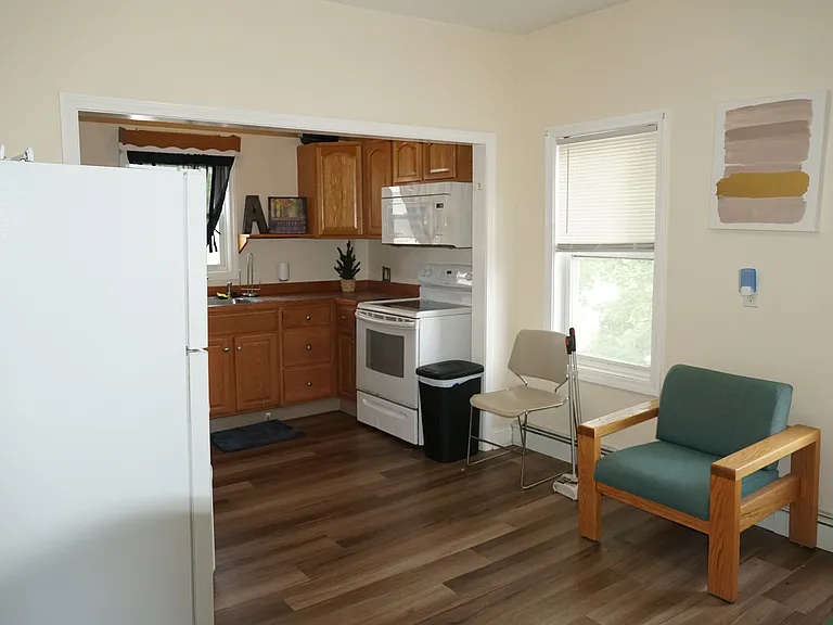 170 Middleboro Ave #2 — Photo 6