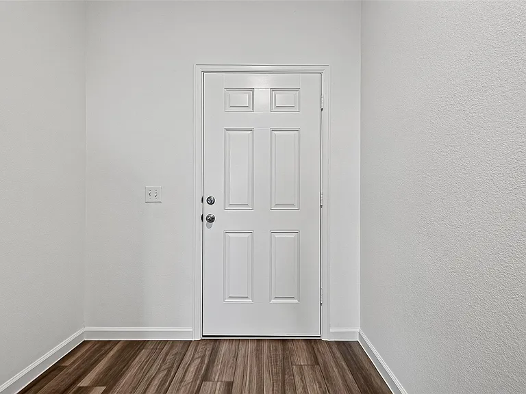 8323 Vacek Crossing Way — Photo 7