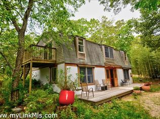 94 Paula Ave, Tisbury, MA 02568