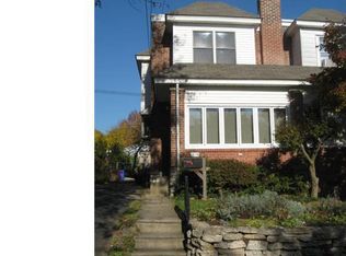515 Hoffnagle St, Philadelphia, PA 19111