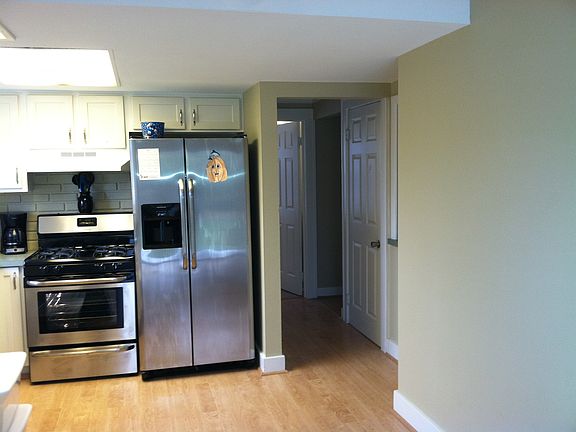 2nd image of 3117 Coucy St