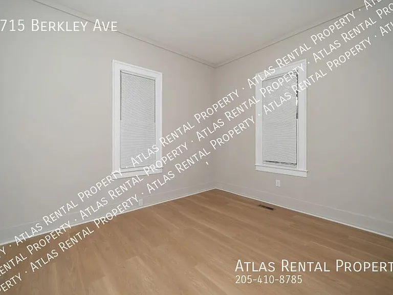 1715 Berkley Ave — Photo 12