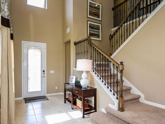 Inviting Entryway Foyer that Naturally Flows into the Gathering Room