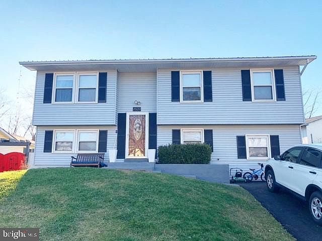 1st image of 2509 Symphony Ln