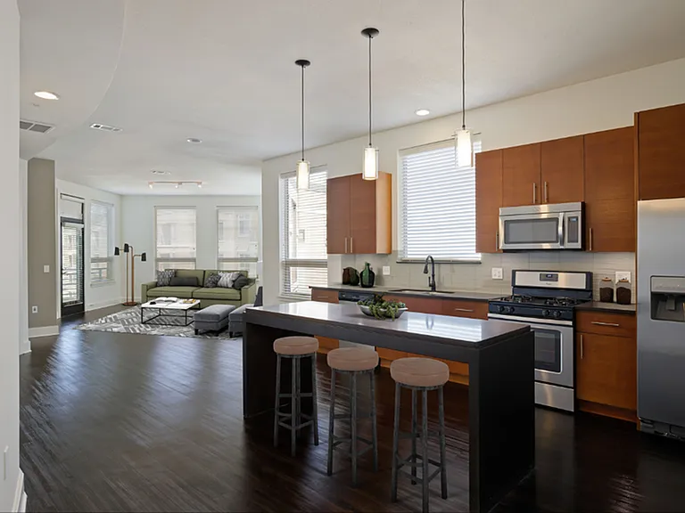 Residences at Park Place — Photo 61